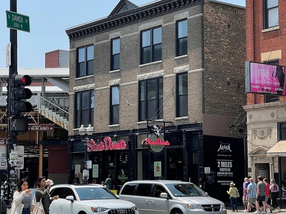 1st image of 1562 N Damen Ave Unit 1