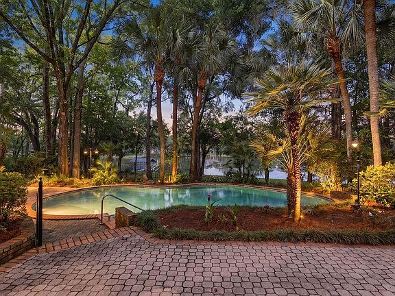 2nd image of 8991 Winged Foot Dr