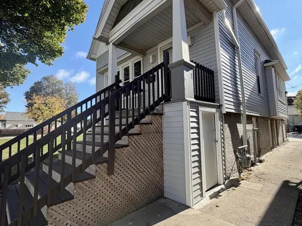 1813 Burnham STREET, Milwaukee, WI 53204