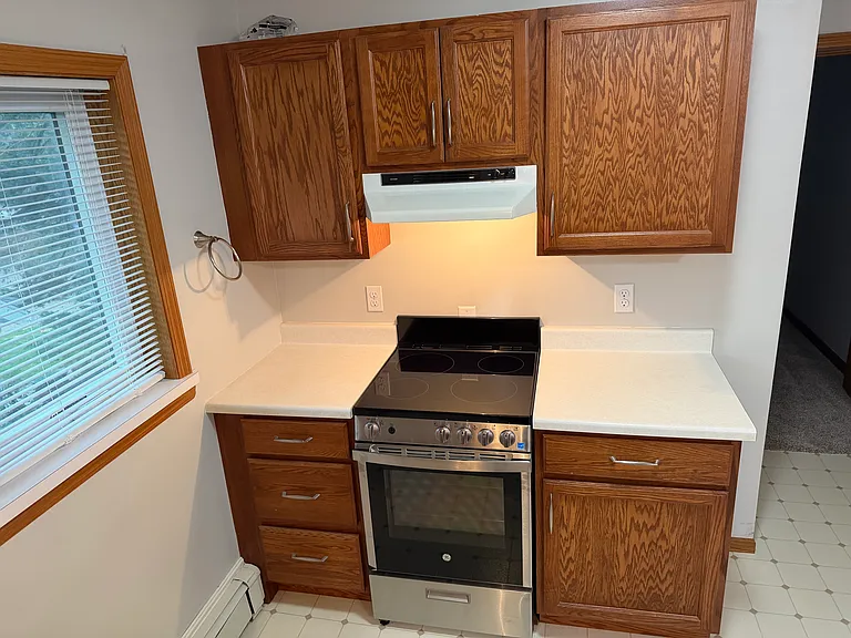 839 Oakland Rd NE #3 — Photo 3