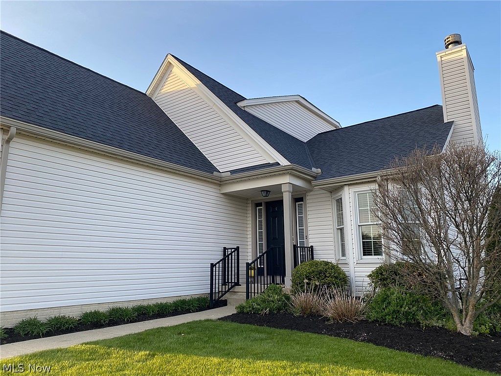910 Devonwood Dr, Wadsworth, OH 44281 Zillow