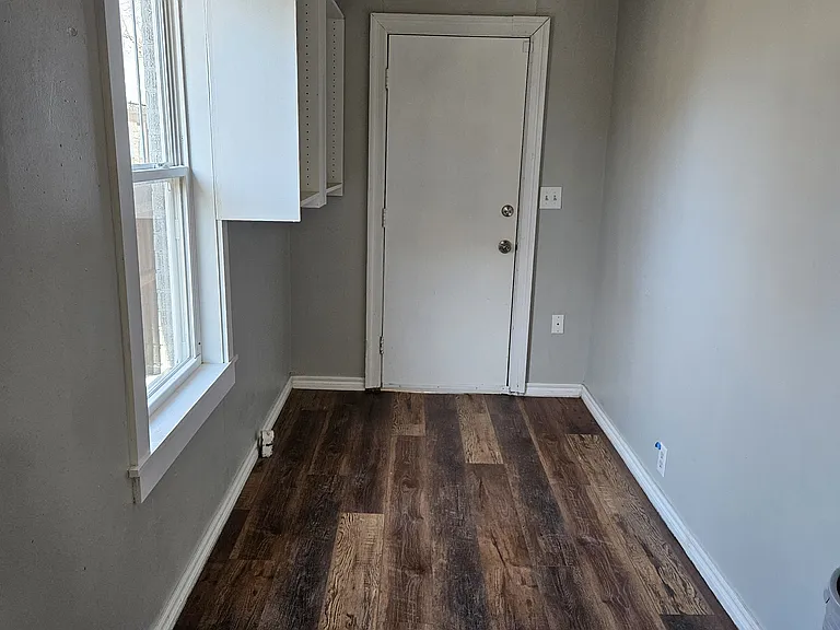 1527 NW 43rd St — Photo 12