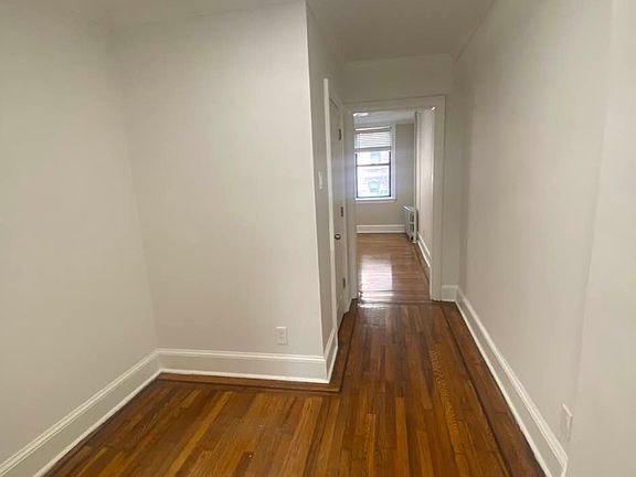 4th image of 118 Saint Marks Pl #2E