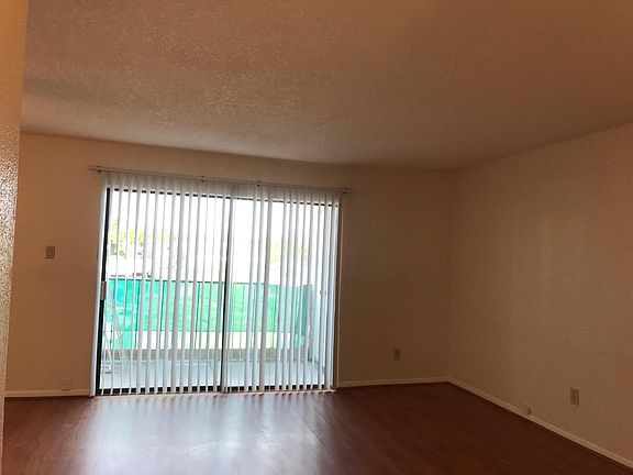 5th image of 2826 S Bartell Dr APT 21