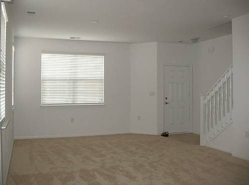 4th image of 1448 Leckford Dr