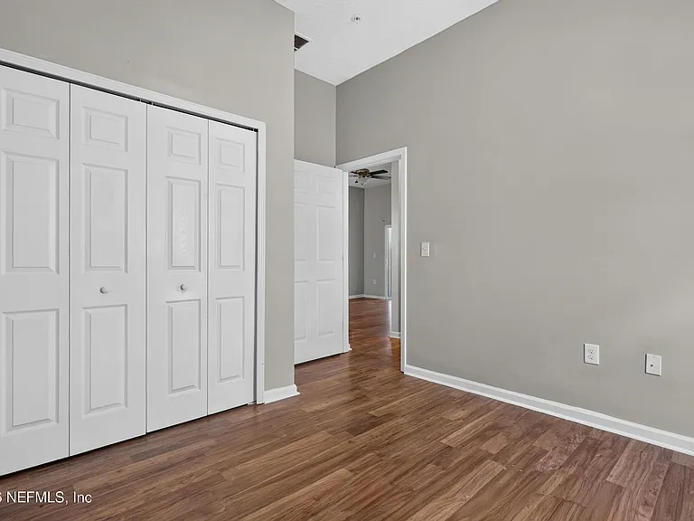 8196 Cabin Lake Cir #101 — Photo 20