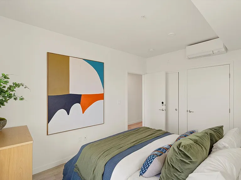 8833 Reading Ave Apartments — Photo 107