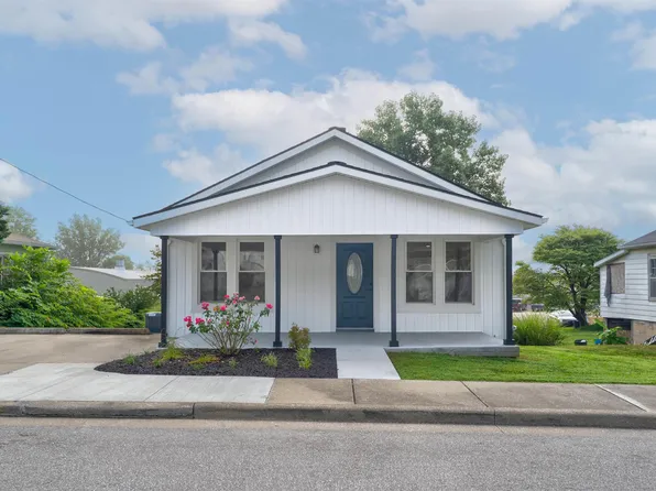 307 N Chestnut St, Huntingburg, IN 47542