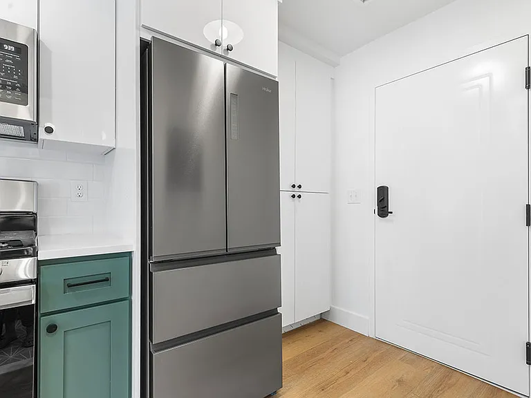 115 Ives St #202 — Photo 12