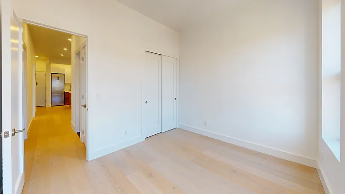 Rented by Bond New York | media 30