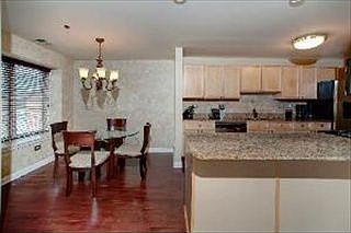 EAT IN KITCHEN 
