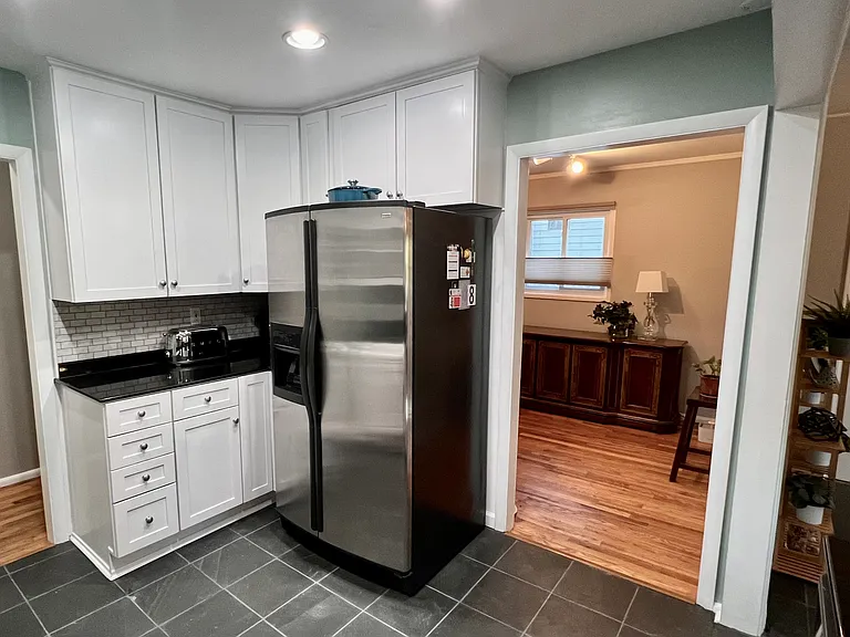 1103 Palafox Dr NE — Photo 10