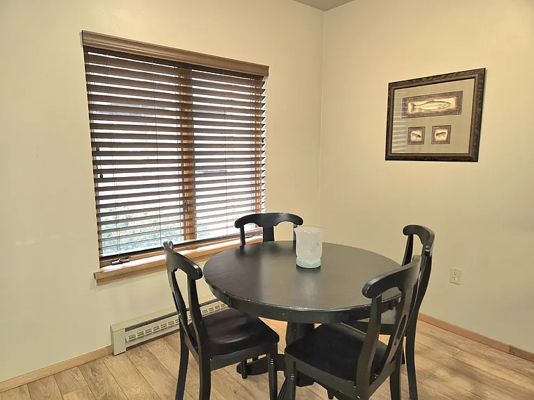 111 Spar Ln — Photo 8