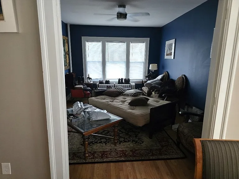 432 Morris St — Photo 2