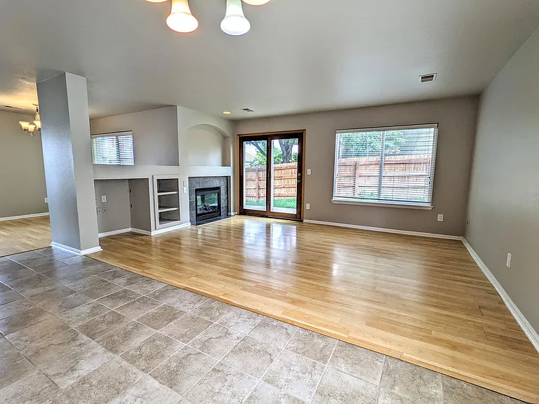 3802 Glenarbor Ln — Photo 11