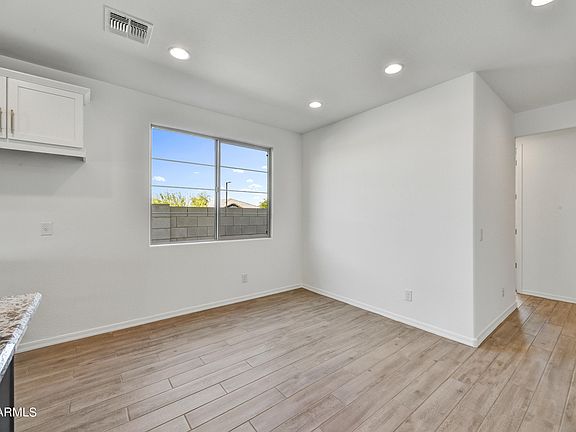 5th image of 17335 W Acacia Drive