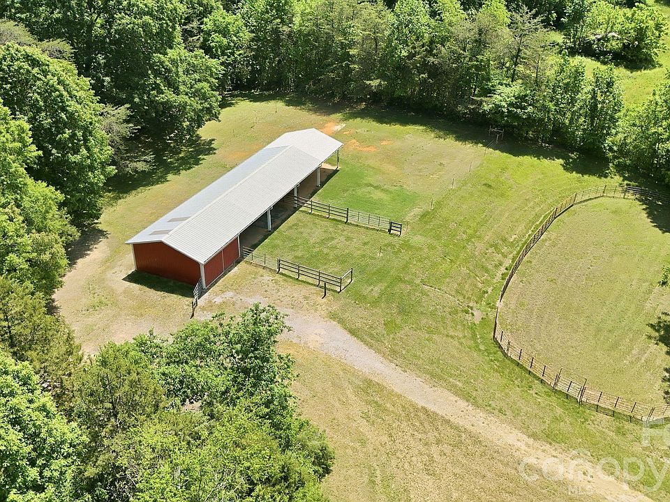 4th image of 855 Edmiston Rd