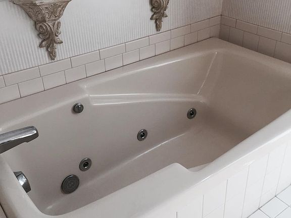 Jet tub