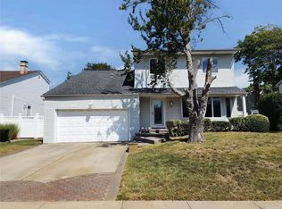 3101 Timothy Rd, Bellmore, NY 11710