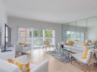 250 Bradley Pl APT 301, Palm Beach, FL 33480