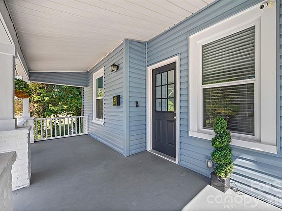 2nd image of 427 Oates St