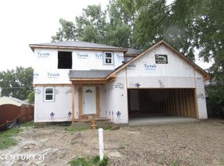 22020 Lange Saint, Saint Clair Shores, MI 48080