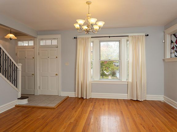 2nd image of 4108 Juniata St
