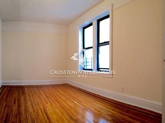 2nd image of 2206 38th St APT 2K