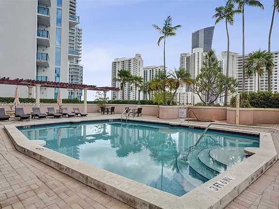 5th image of 17555 Atlantic Blvd APT 1202