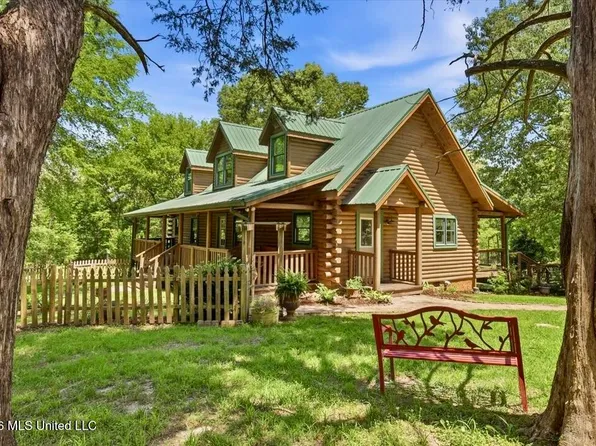 1090 Cedar Hill Rd, Madison, MS 39110