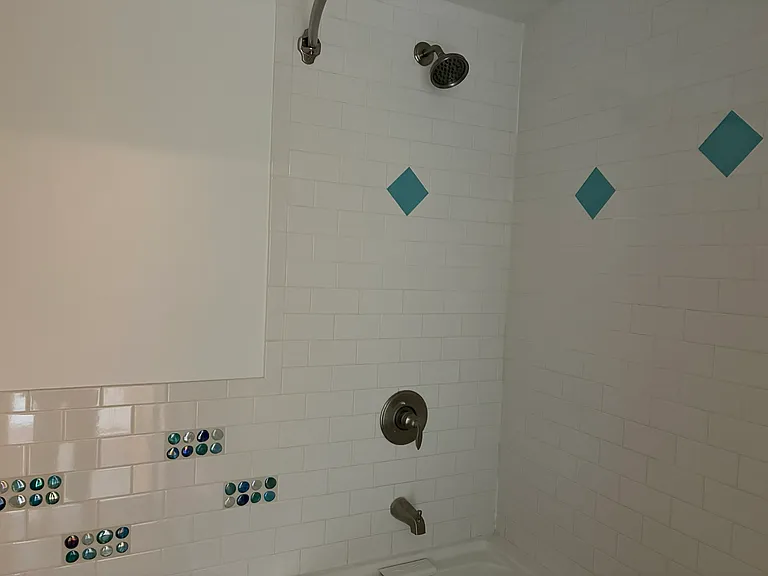 Flower Ave — Photo 23