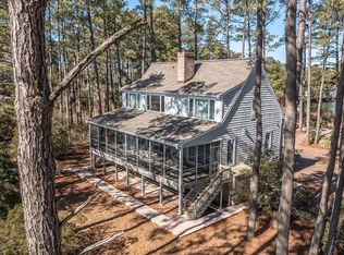 475 Brightwaters Dr, White Stone, VA 22578