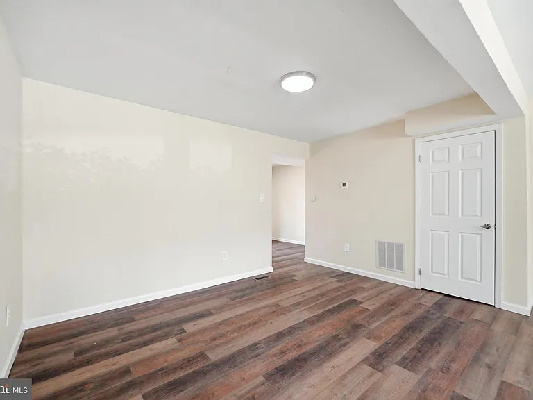 417 Sternwheeler Ct — Photo 10
