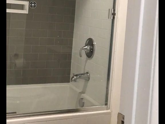 4th image of 2909 Arizona Ave APT 10