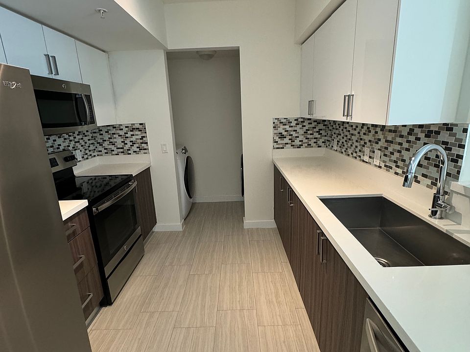 1st image of 551 NE 39th St #105