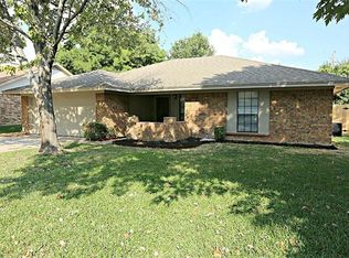 5119 Red River Dr, Arlington, TX 76017