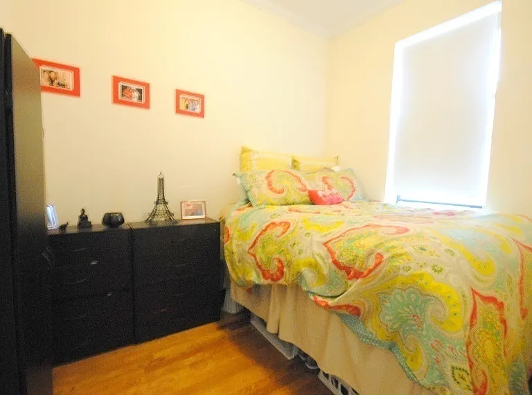 500 E 74th St #3G — Photo 4