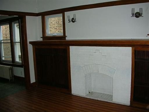 3rd image of 4938 W Cornelia Ave