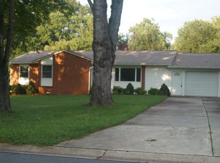 802 King George Dr, Greensboro, NC 27410