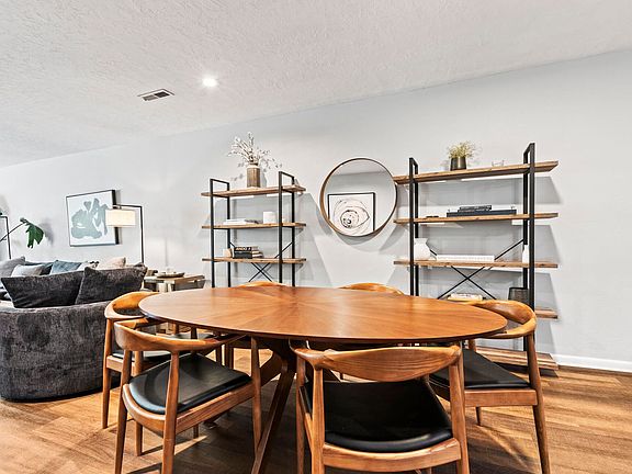 3rd image of 2255 Sidewinder Dr #637