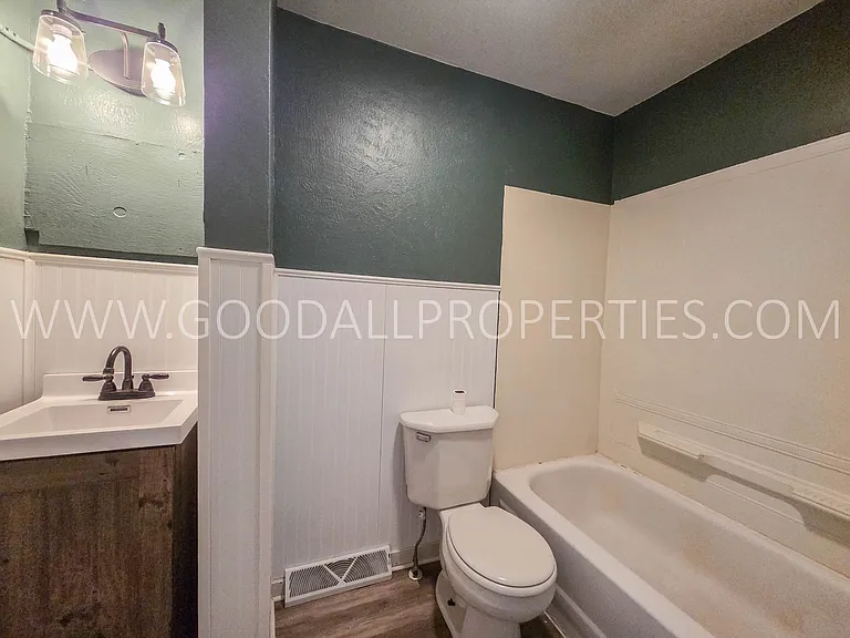 4805 S Union St — Photo 7
