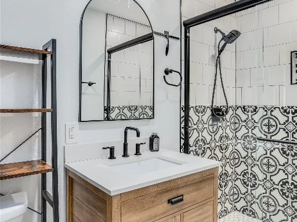 913 Empire Cir, Shreveport, LA 71107