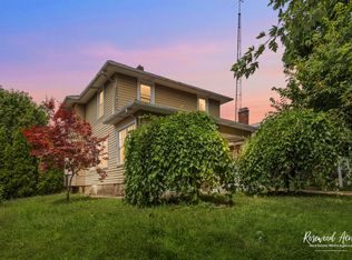 435 S Poplar Ave, Kankakee, IL 60901