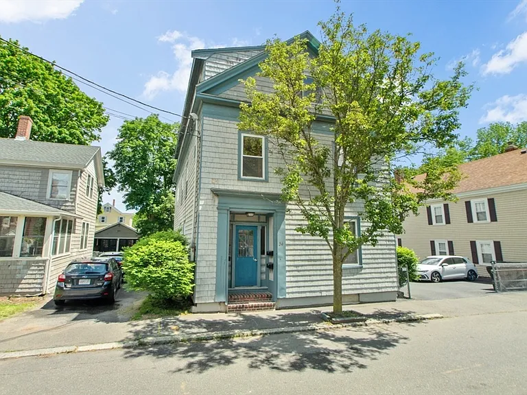 36 Upham St #2 — Photo 1