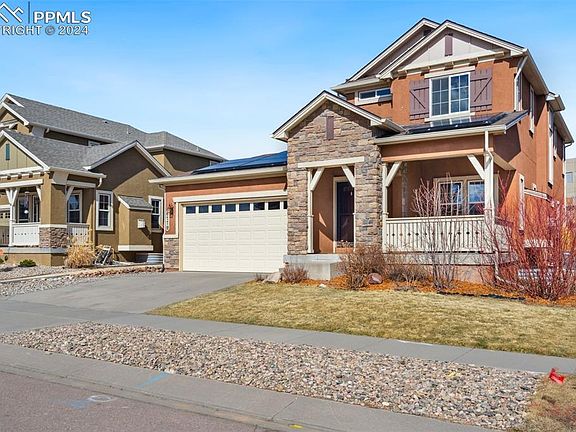 3rd image of 6779 Silverwind Cir