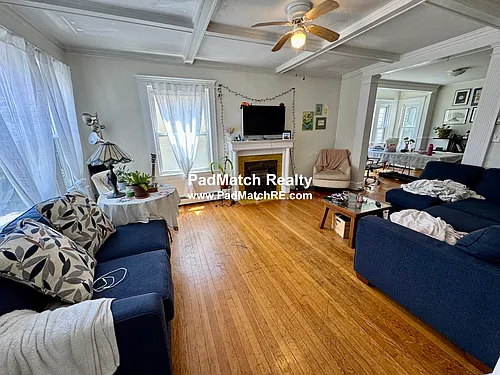8 Boulevard Ter #2 Photo 1
