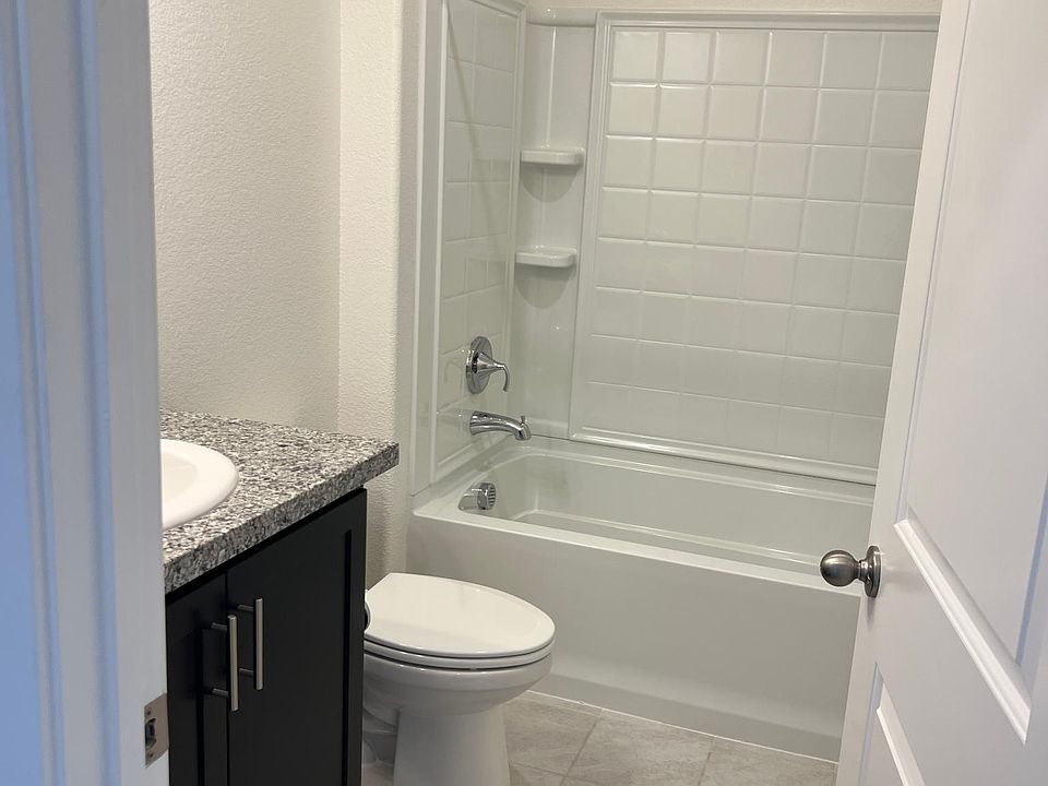 Full bath