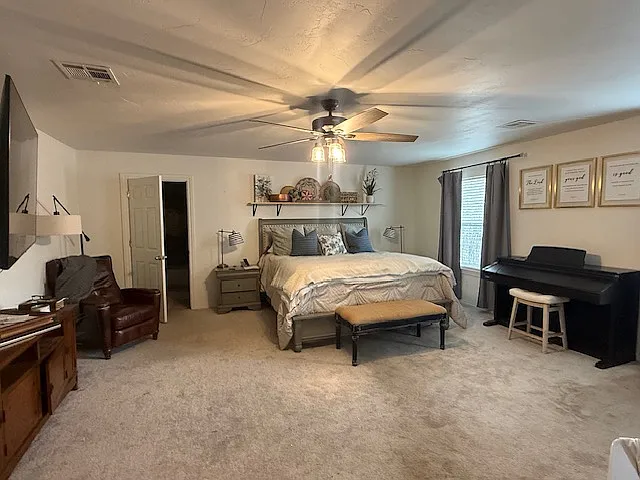 4900 N College Ave — Photo 13