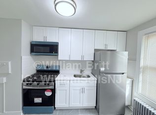 500-502 Alma Ter #4, Teaneck, NJ 07666