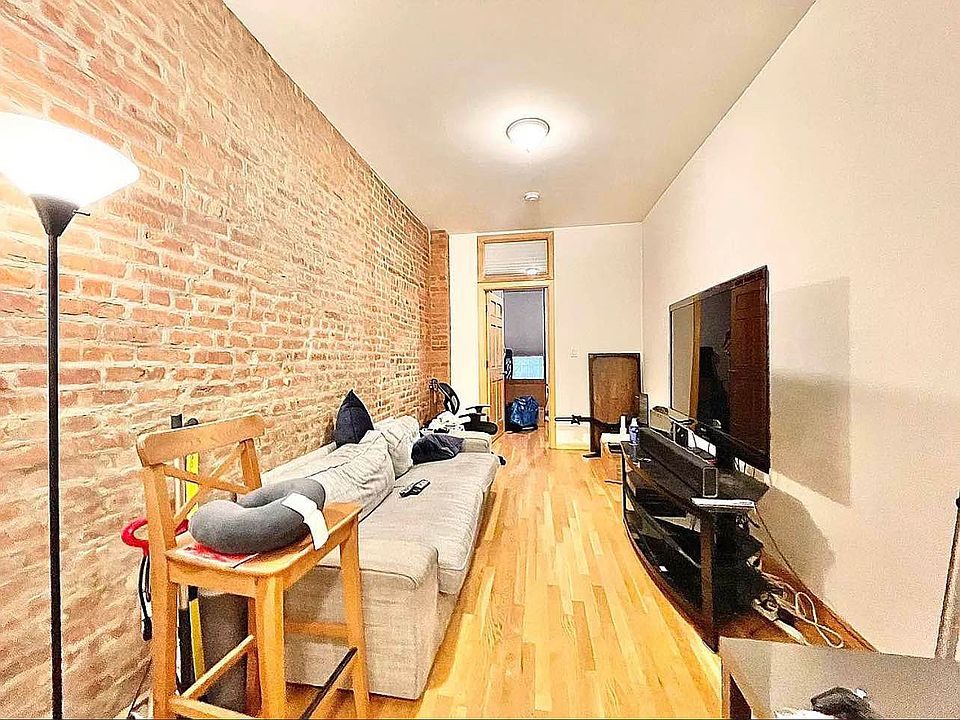 2nd image of 180 9th Ave #5F